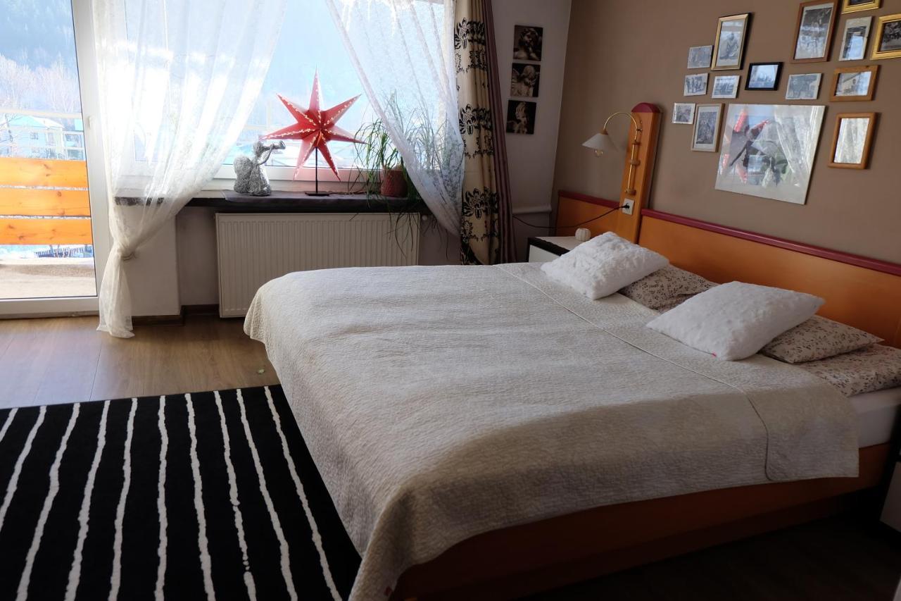 Willa Pod Aniolem - Pokoje Goscinne & Apartamenty Z Widokiem Na Gory Szczyrk Exterior foto